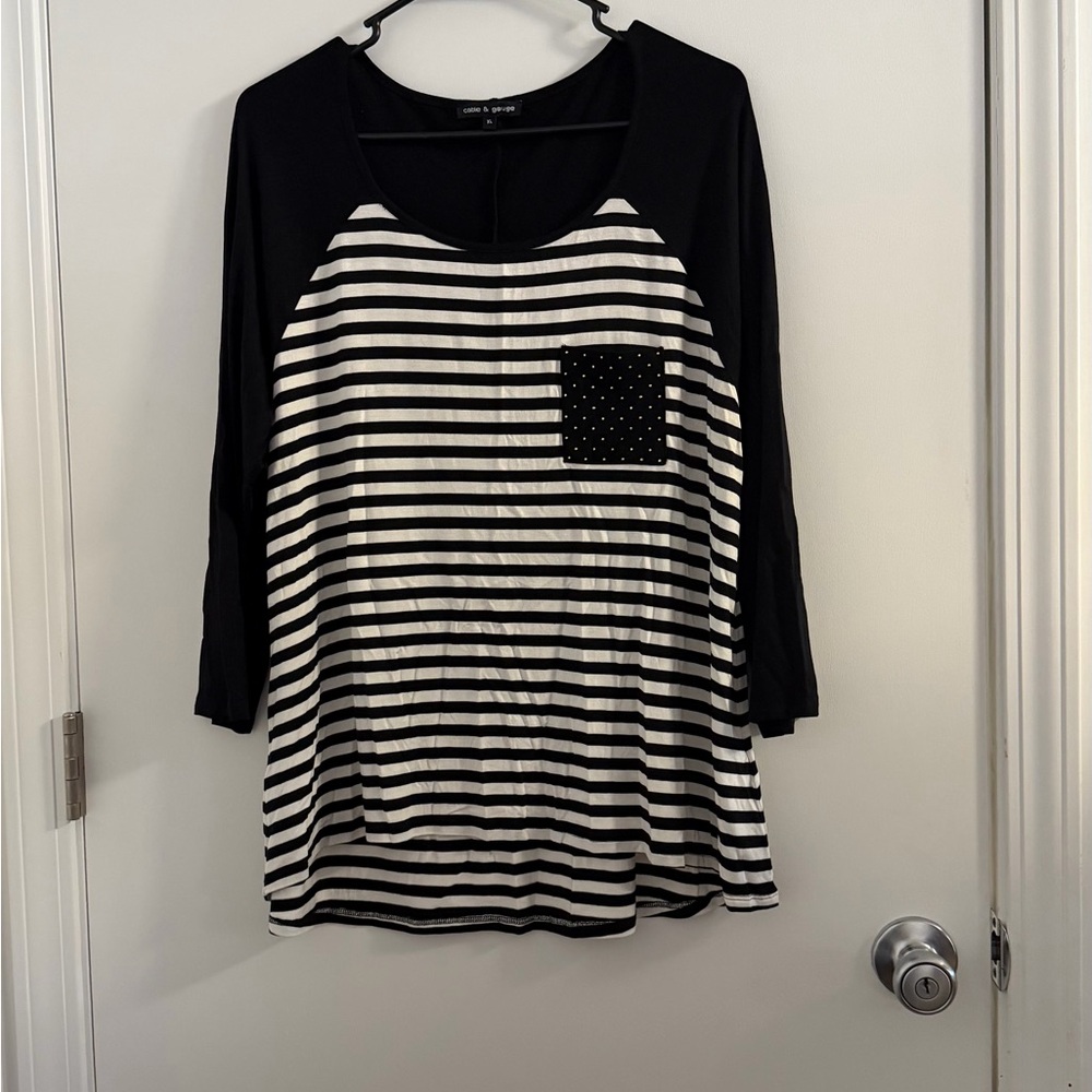 Cable & Gauge Black and White Striped Long Sleeve Top